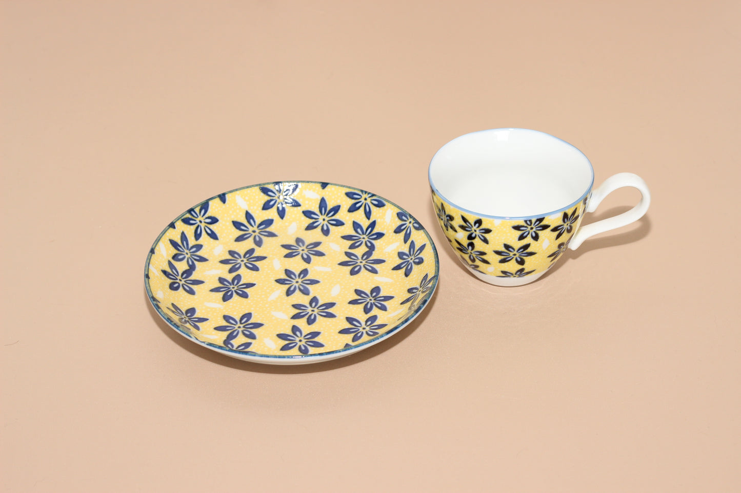 Table Talk Presents | Floral Pattern Japanese Ceramic Afternoon Tea Set (a set of 10)